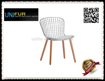 Replica Harry Bertoia wooden legs side wire chair with seat pad