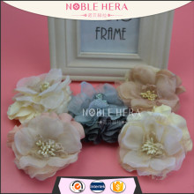 light color rose stamen brooch for wedding invitations