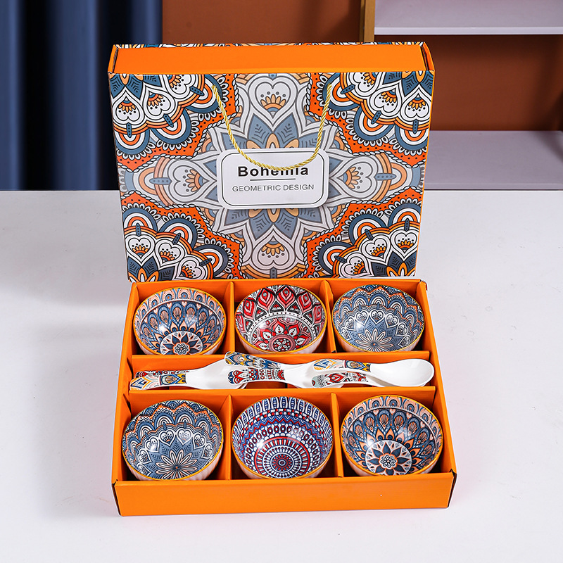 ชุดโต๊ะอาหารเซรามิกชุดรูปแบบโบฮีเมียพร้อมกล่องของขวัญ