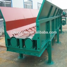 Tree branches and logs wood log debarking machine