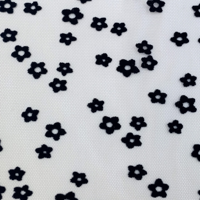 Verzierte Stoffe Embellished Fabrics