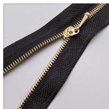 Wholesae metal zipper made of brass