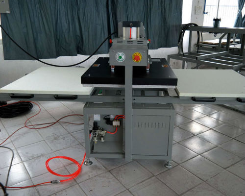 China CE automatic painting machine for shirts