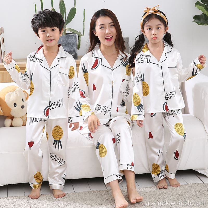 Đồ ngủ Satin Kid Milk Silk tùy chỉnh