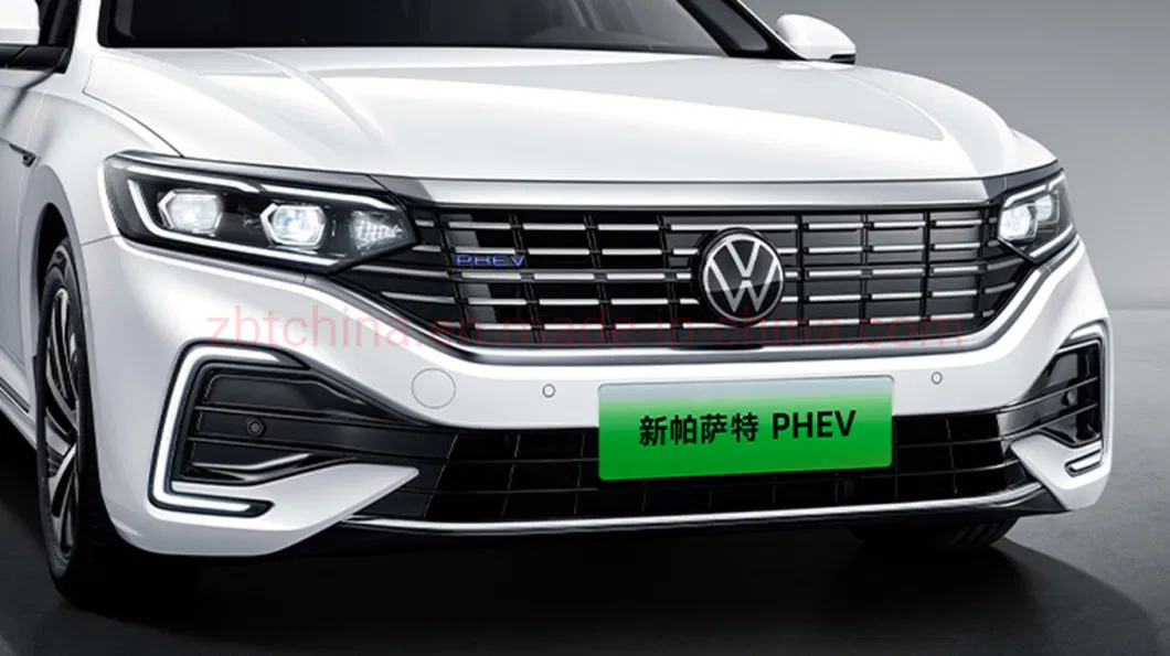 Cheap Price Passat Phev 4X2 2WD Fwd Electric Smart Fastback Sedan Matrix LED Medium Auto Cars with Rear Independent AC