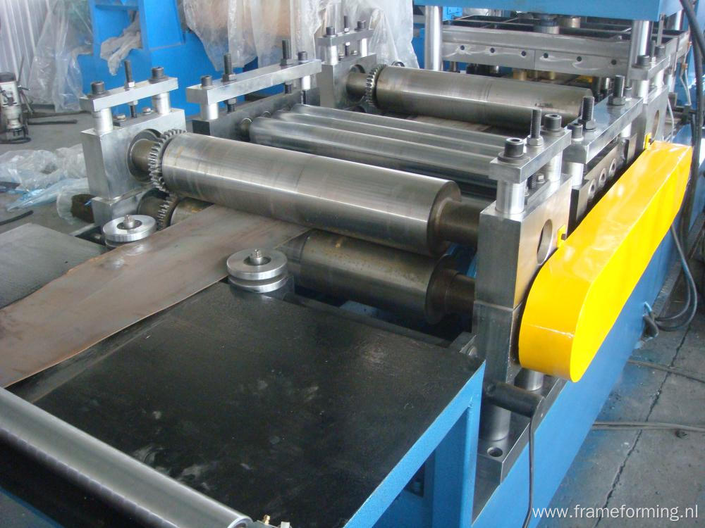 Z Shaped Steel Cold Roll Forming Machine