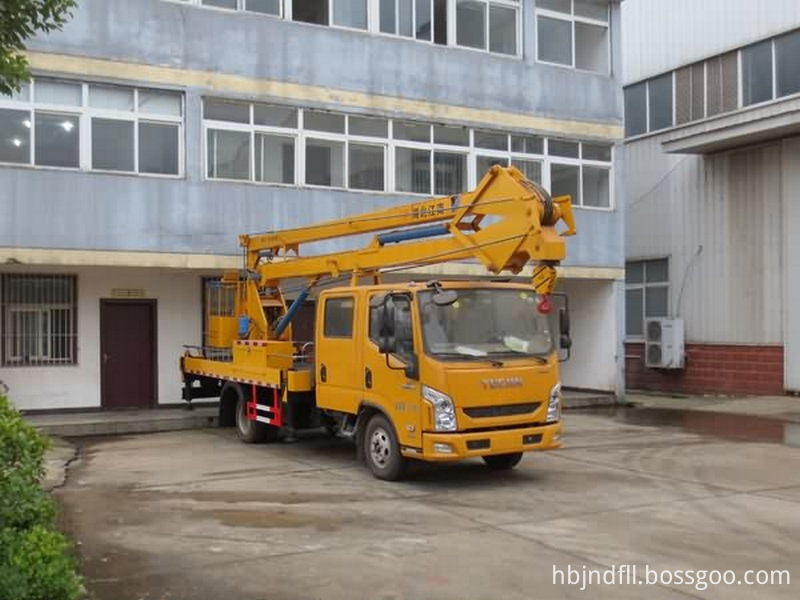 Aerial Platform Truck 106