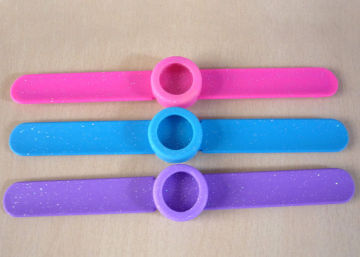 Glittering 100% Sgs / Rohs Silicone Rubber Watch Straps For Snap Watch On Wrist