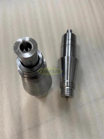 Thread grinding precision hardened mould components