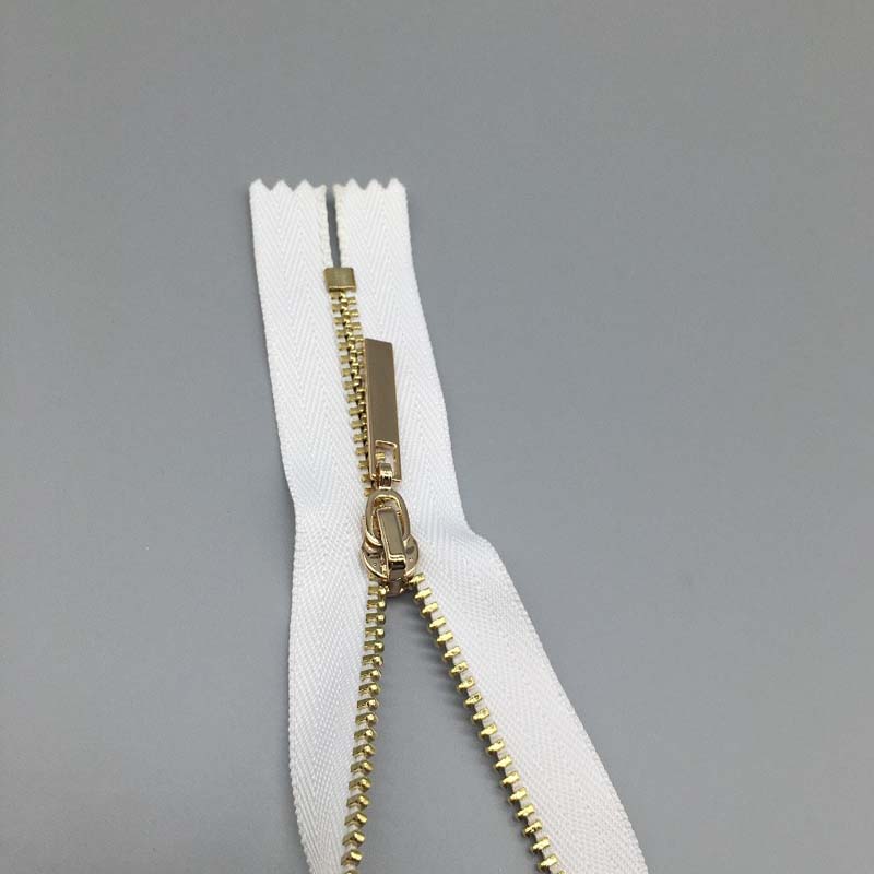 Secure brass zipper