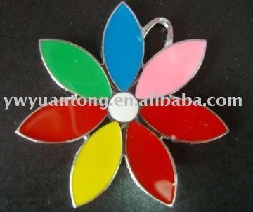 flower shape metal pendant