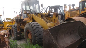 Used Komatsu Loader WA400 in good condition