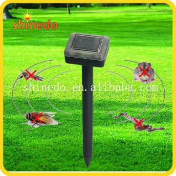 Solar ultrasonic animal pest repeller/ animal repeller