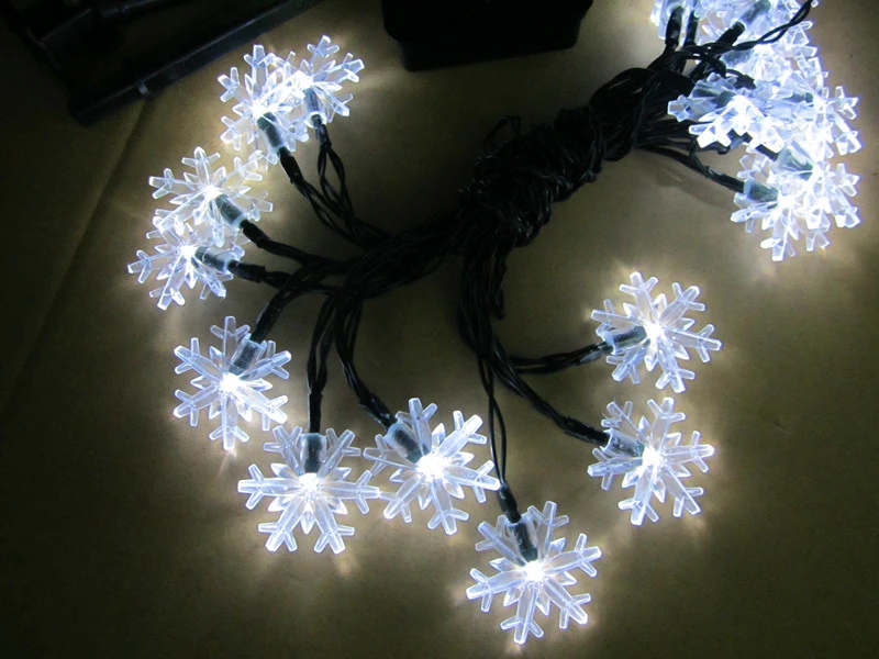 30LED Snowflakes Outdoor Waterproof Christmas Decoration LED Light String