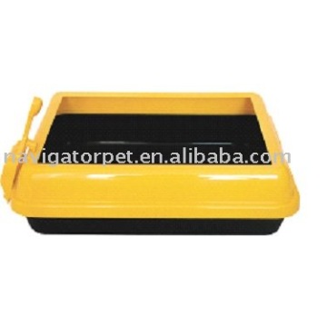 Big square cat litter pan with new scoop