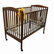 Pine wood baby crib