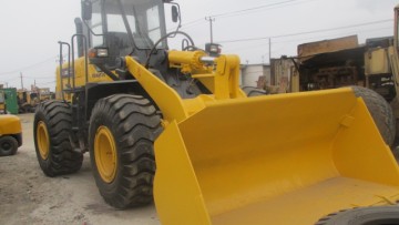 Used Komatsu Loader WA380-3 in good condition
