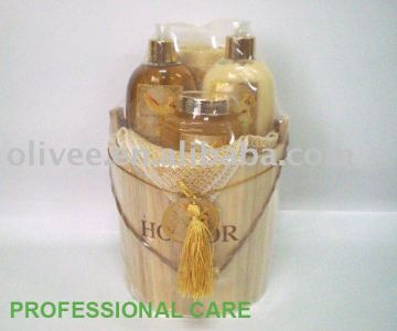 Golden body care gift set/skin care/bath and shower gift set