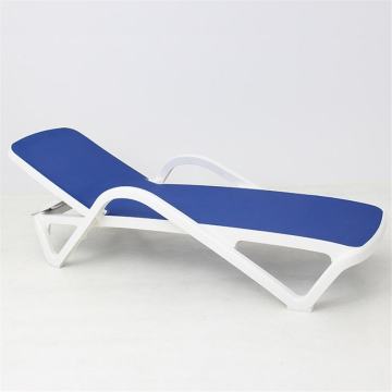 Outdoor Plastic Chaise Lounge Chair