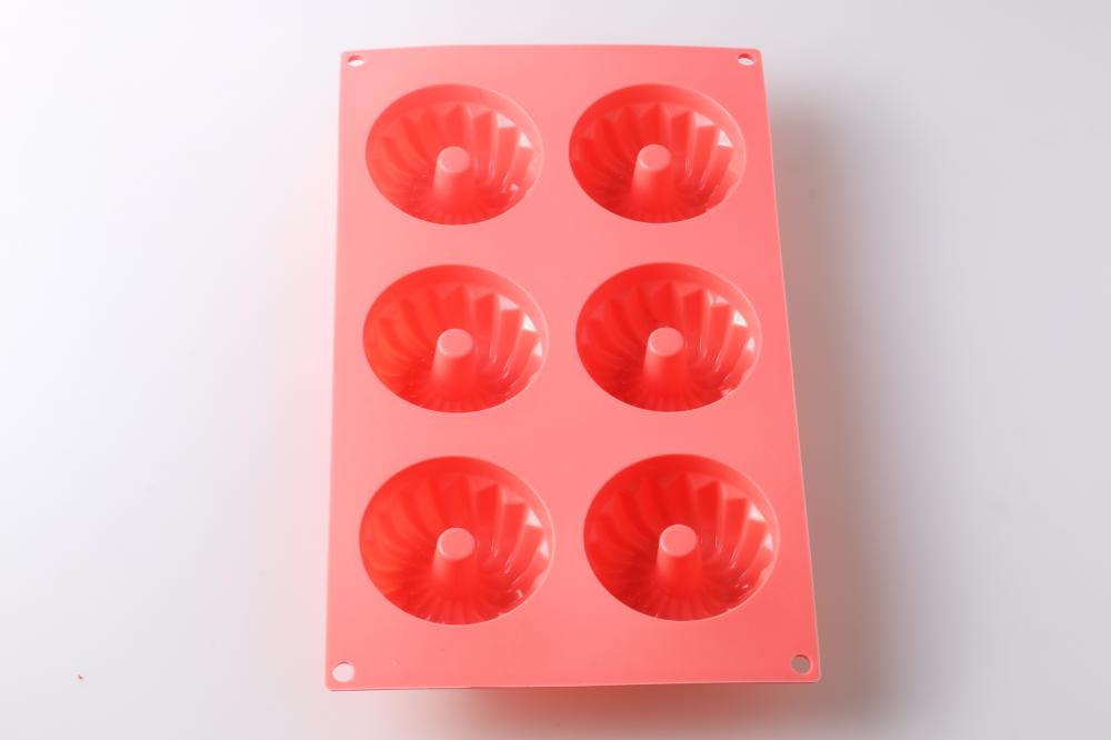 6 capacity flower silicone baking mold