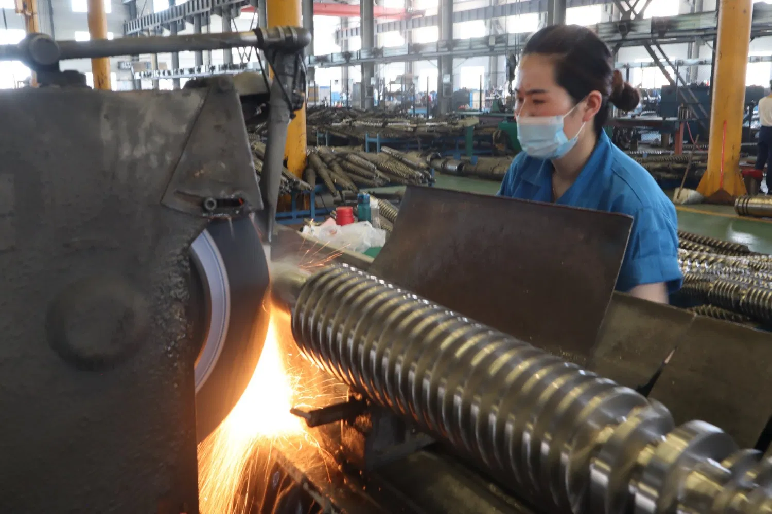 بشکه تک پیچ مقاوم در برابر سایش برای ماشین های اکستروژن پلاستیکی