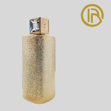 Custom Square Diamond-Inlaid Zamac Wine Bottle Cap