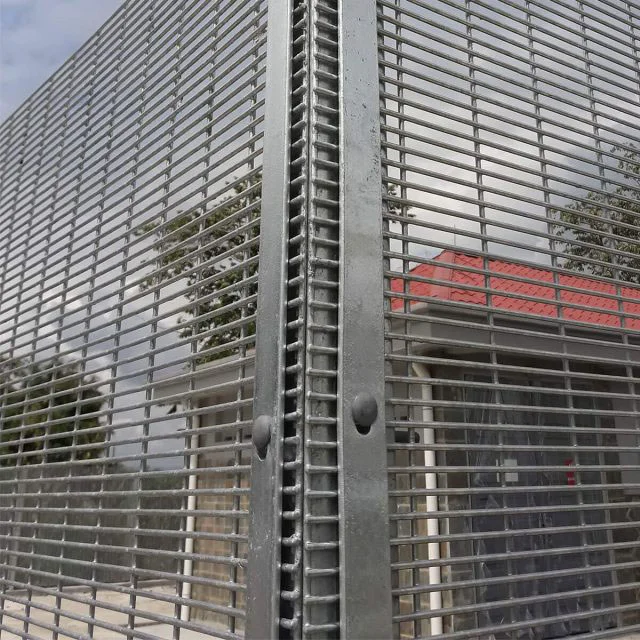 Powder Coated Prison Mesh Anti Climb Grille Fence High Security Fence.