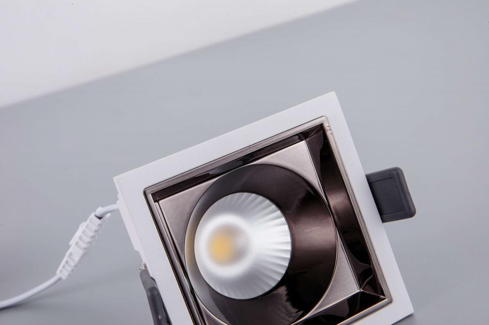 aluminum square spotlights best