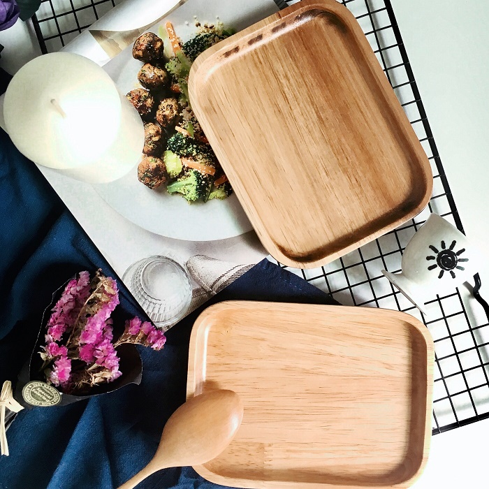 Natural Wood Plates