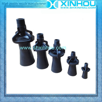 Uniform mixing tank mixing nozzle