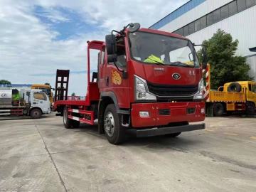 2022 New flatbed truck for Excavator transport