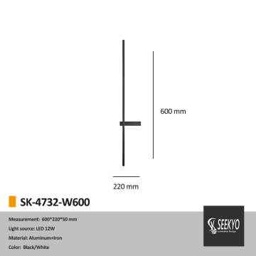 China Cross shaped aluminum black or white wall light Supplier