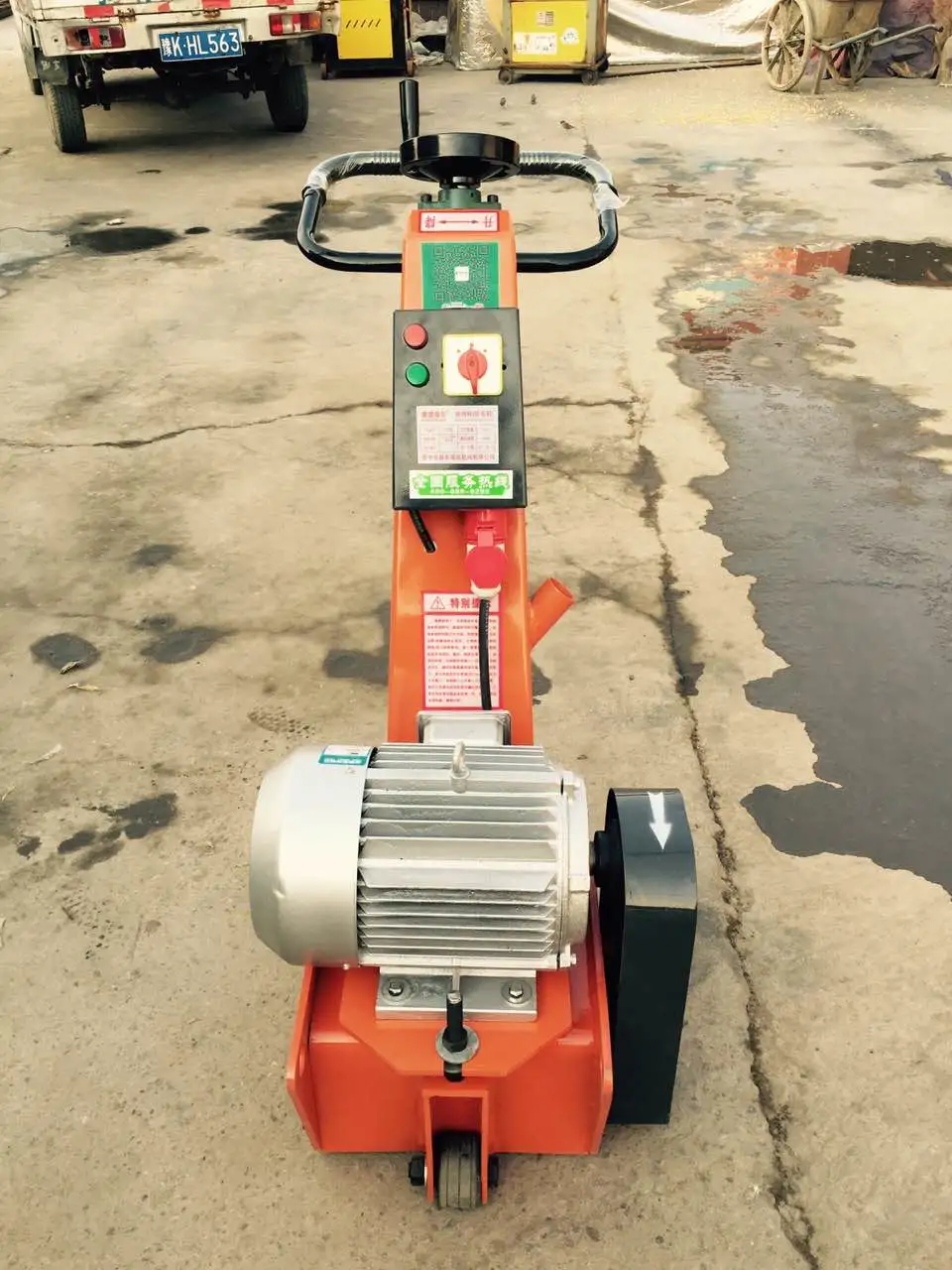 Road Repair Concrete Milling Scarifying Machine with Gasoline Concrete Scarifier