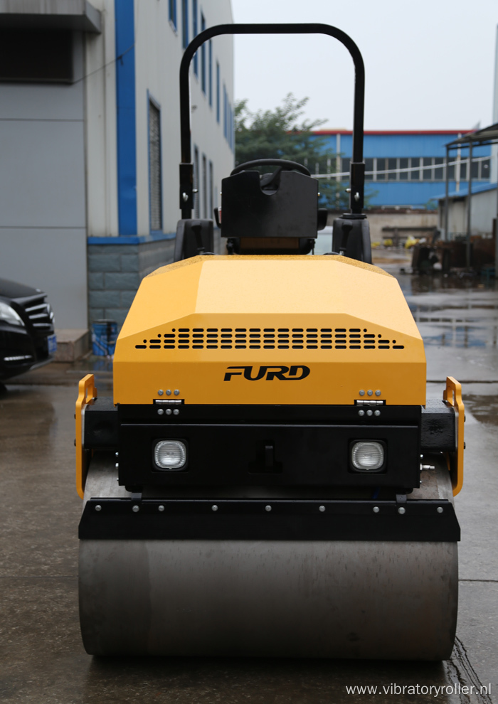 Mini Vibratory Asphalt  Road Roller Machinery