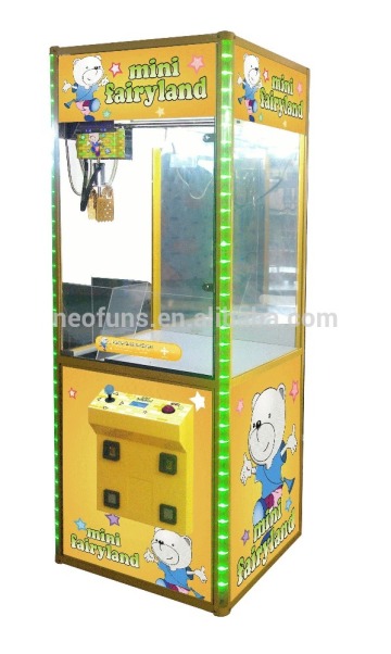 Amusement park equipment mini fairyland crane machine/mini vending toy machine for sale