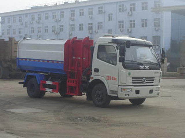 DONGFENG Duolika 6CBM Hydraulic Lifter شاحنة جمع ونقل النفايات