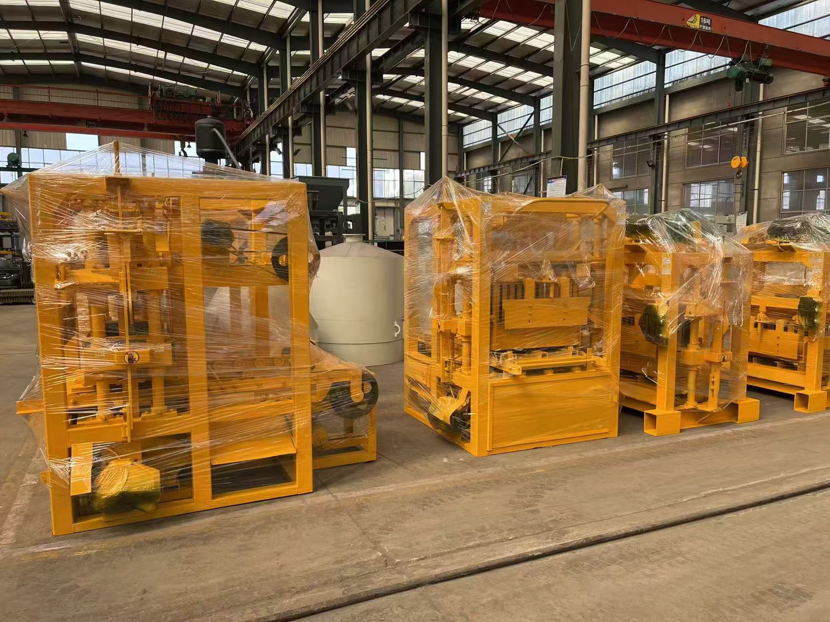 Автоматическое бетонное изготовление поставщика машины automatic concrete block making machine supplier