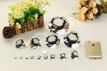 High quality wedding souvenirs diamond cut glass gems