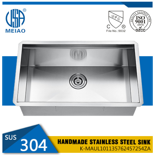 Skutella waħda magħmula bl-idejn tal-istainless steel undermount kċina sink