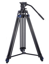 Professional Video Tripod with Fluid Head for Video Cameras
