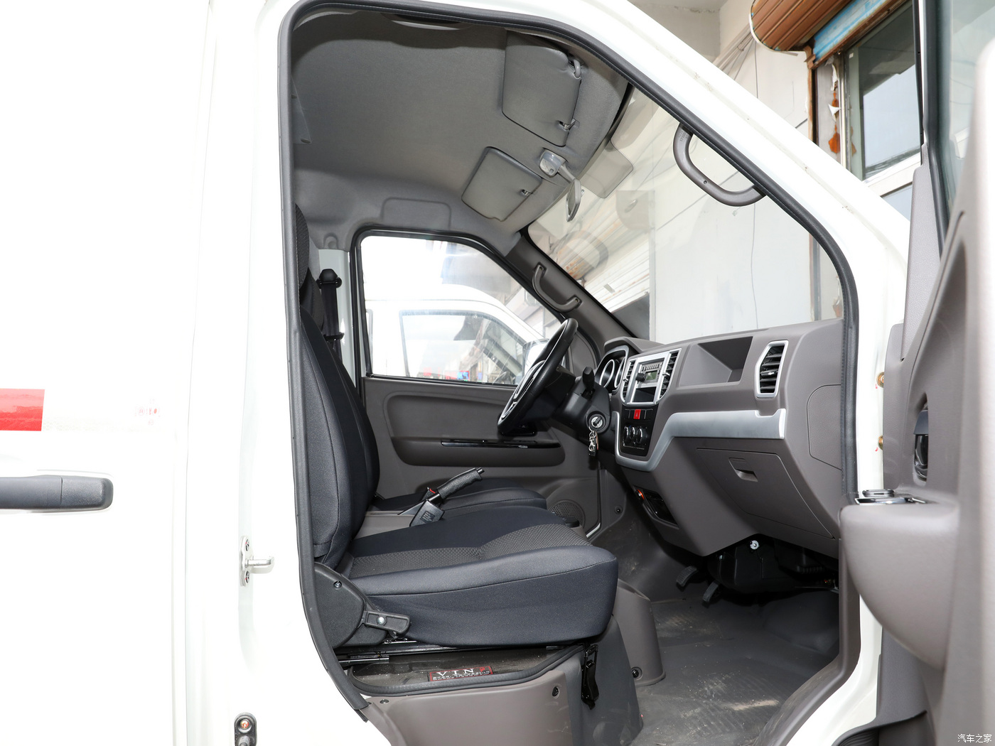Kama Es7 Electric Mini Van: 4x2 Cargo Van With 225km Range For Food ...