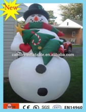 New Hot Giant Christmas Decoration Type Inflatable Christmas Snowman for Christmas Yard Family Decoration