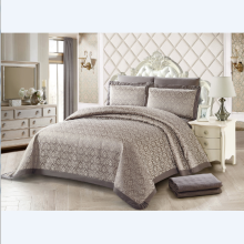 Nice design polyester heavy weight chenille jacquard bedding