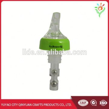 Hot sale high quality measured olive oil cap pourer