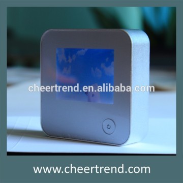 2.4 inch screen video mobile power pack