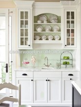 Contemporary Wooden butler room pantry with nice crown molding