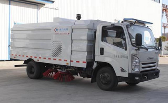 JMC 7CBM Vacuum Road Sweeper شاحنة