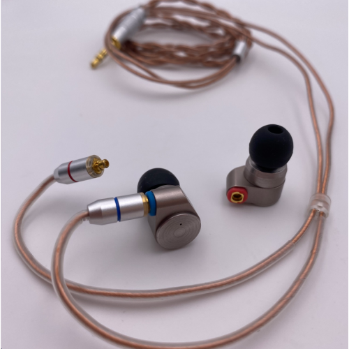 Detachable Cable HiFi in-Ear Earphone