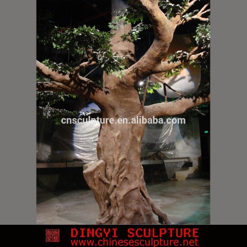 Artificial tree sculpture