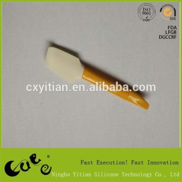 2015Hot selling non-stick cookware /bbq accessory silicon baking spatula YT-S066